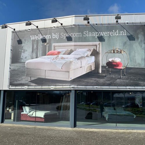 Spacom Slaapwereld Pullman Roden showroom